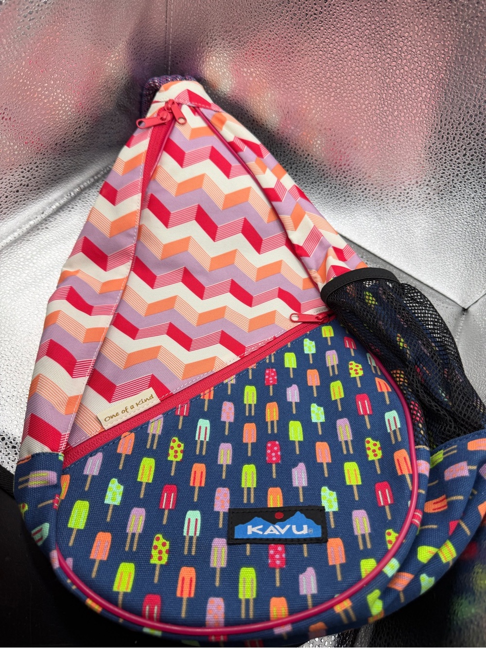 KAVU Paxton Pack NWOT- "One of a Kind" Popsicle & Chevron print
